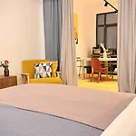 Perfect - Modern & Cozy Near Piata Romana * 부쿠레슈티