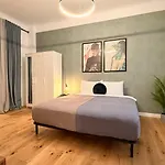 아파트 Perfect - Modern & Cozy Near Piata Romana