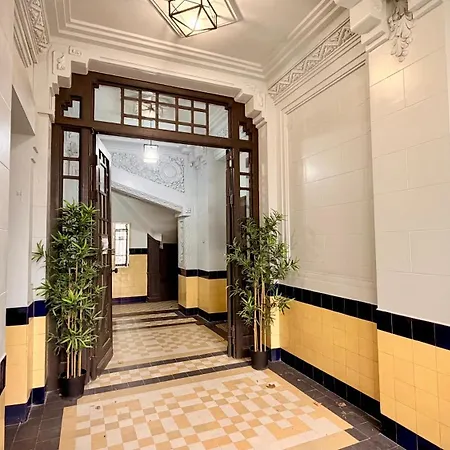 Perfect - Modern & Cozy Near Piata Romana Διαμέρισμα