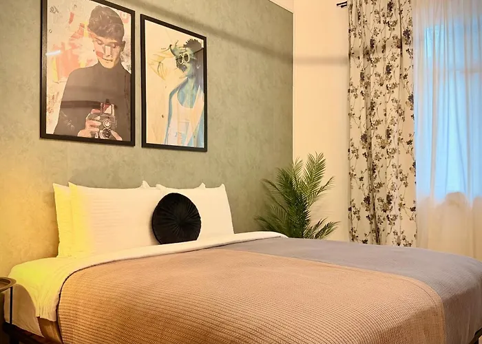 Perfect - Modern & Cozy Near Piata Romana 아파트