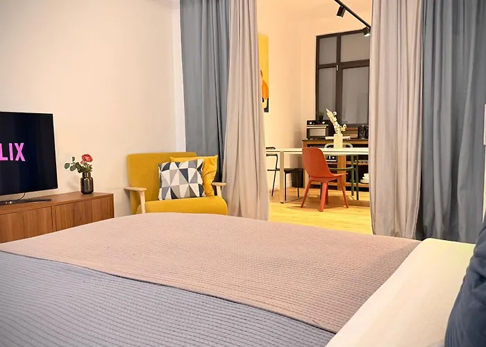 Perfect - Modern & Cozy Near Piata Romana * Bukarest